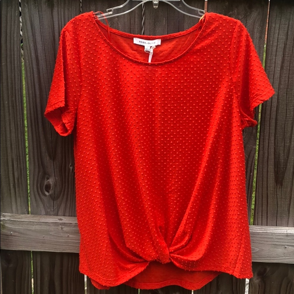 NWT gathered bottom short sleeve shirt